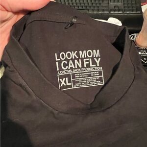 Travis Scott tee size XL